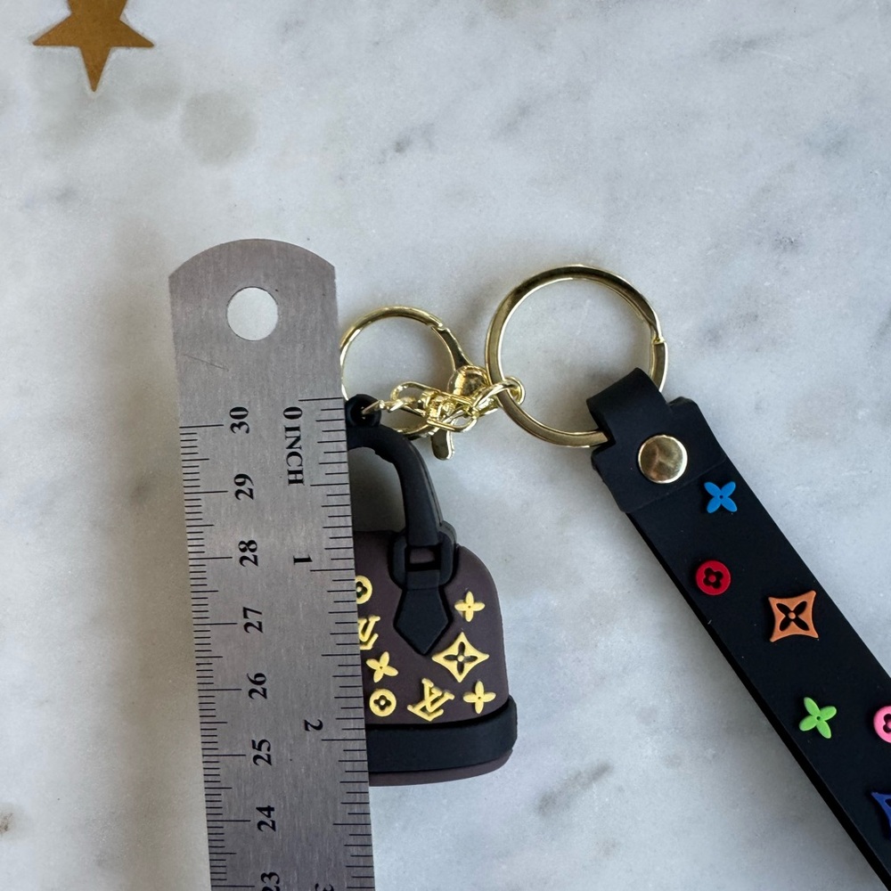 ‼️FINAL SALE‼️Multicolor Designer Key & Card Holder NWT